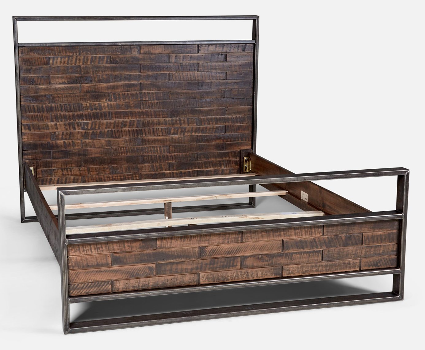 Focus fabricant canadien apprenezen plus sur RuffSawn